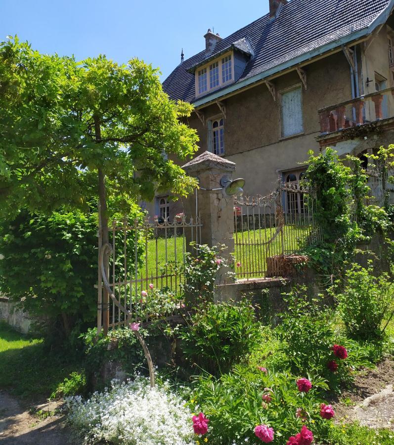 VernaisonLa Fee Des Eaux住宿加早餐旅馆 外观 照片